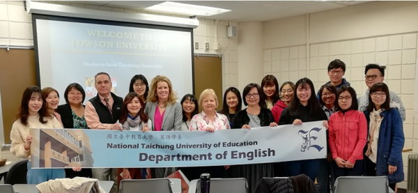 22 English Department students successfully completed two weeks of educational visits in the USA and France.