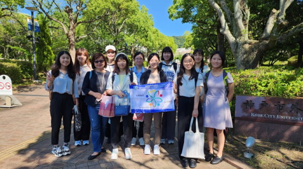 10 Pre-Service Teachers Competed an Overseas Internship Program in Public Elementary Schools in Japan