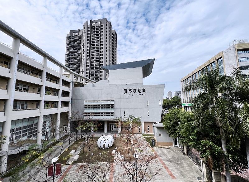 本校原住民族教育及文化研究中心誠徵學士級專任助理若干名